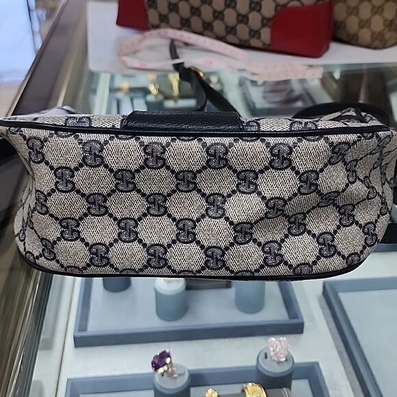 Authentic Vintage Gucci Sherry Blue Red Monogram Crossbody Purse Bag - Picture 6 of 10